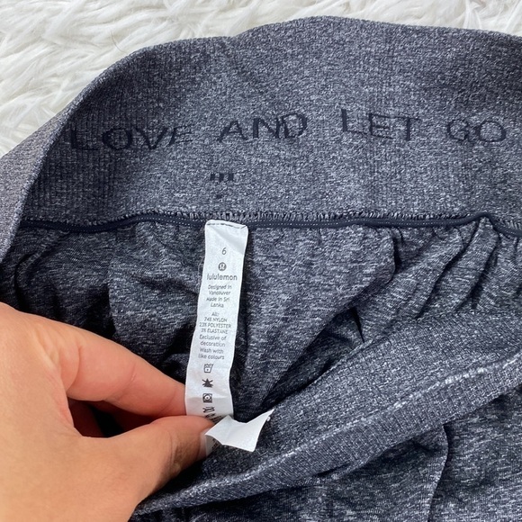 Lululemon Boulevard Bliss Skirt Black / White - Picture 4 of 5